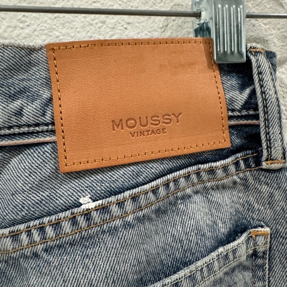 NWT Moussy Vintage Mv Maverick Tapered-Mid Jeans Light Blue III Made in Japan 26 - Picture 11 of 16